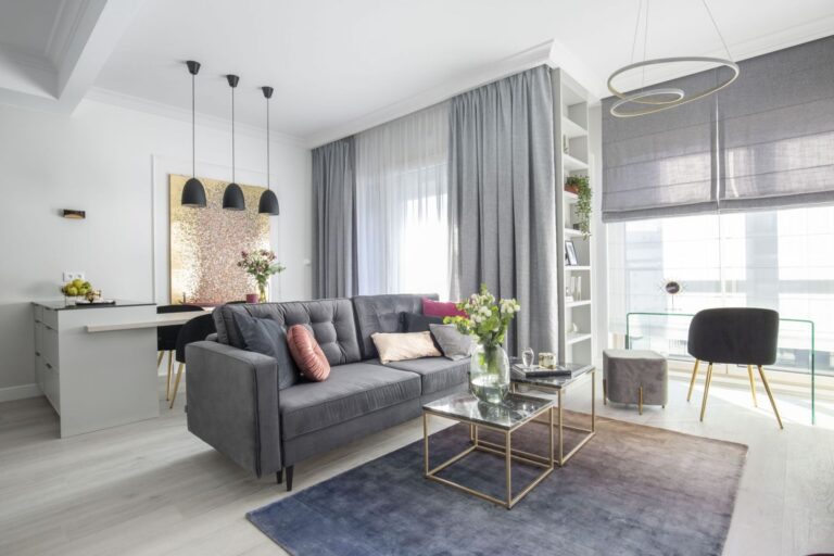 Išsamus gidas: kaip pasirinkti užuolaidas jūsų namams